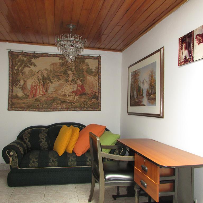 Casa De Huespedes Shalom Victoria Maison d'hôtes Bogotá