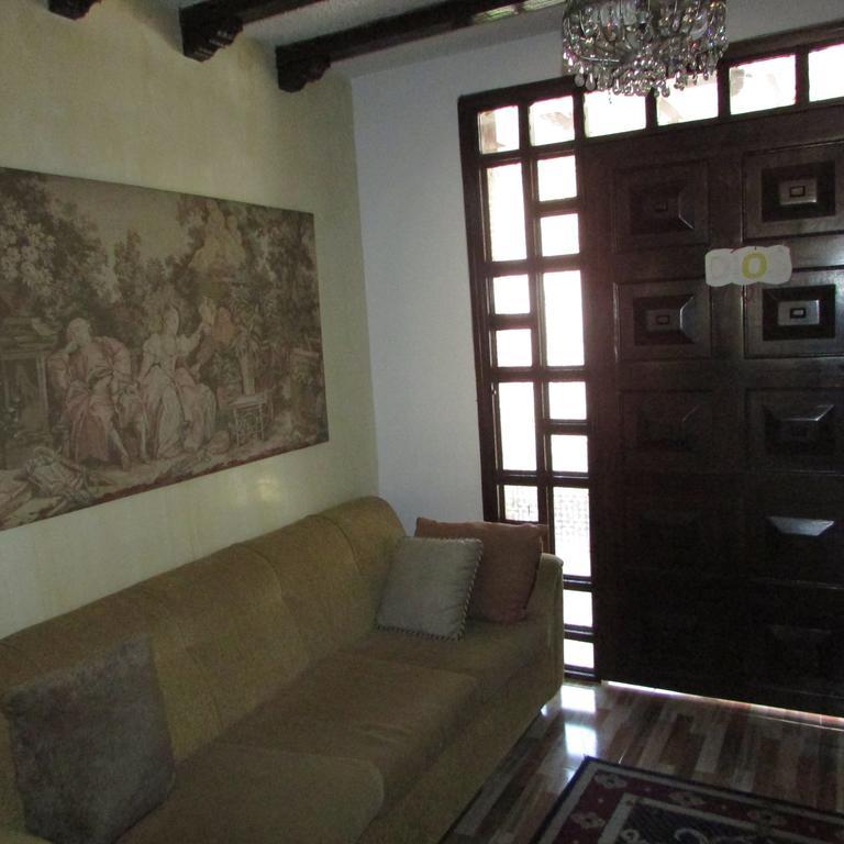 Casa De Huespedes Shalom Victoria Maison d'hôtes